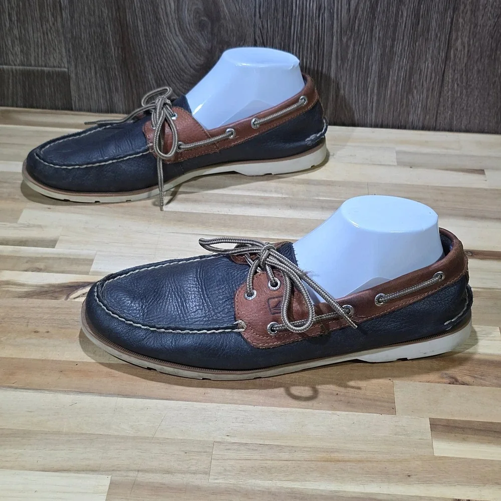 Sperry Top-Sider‎ Billfish 3-Eye Boat Shoe Men 11M Navy Brown Leather